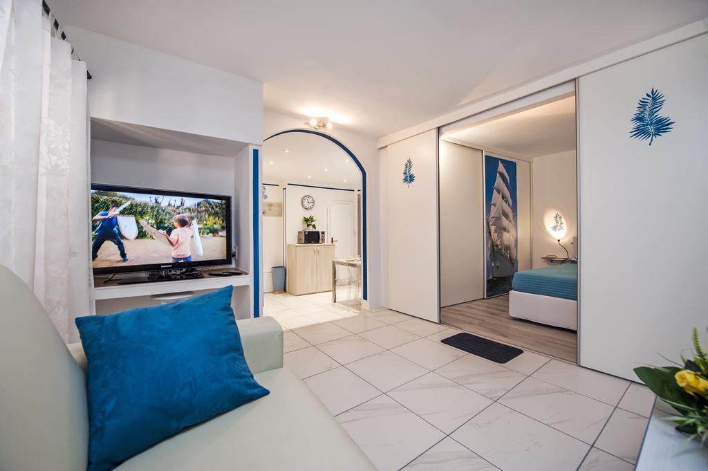 Apartman Trevisol 8 *